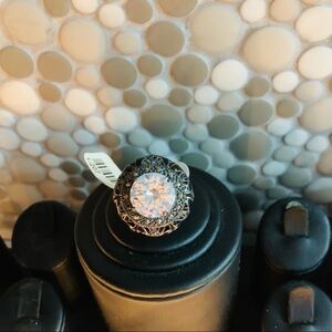 Sterling Silver Ring with CZ size 6 💍